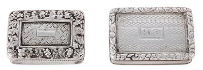Lot 507 - A GEORGE IV SILVER VINAIGRETTE