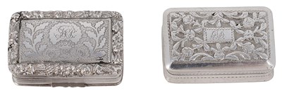 Lot 508 - A GEORGE IV SILVER VINAIGRETTE