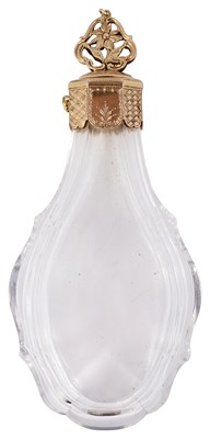 Lot 527 - A FRENCH GOLD-MOUNTED GLASS SCENT FLASK