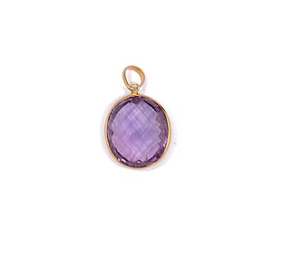 Lot 553 - AMETHYST PENDANT