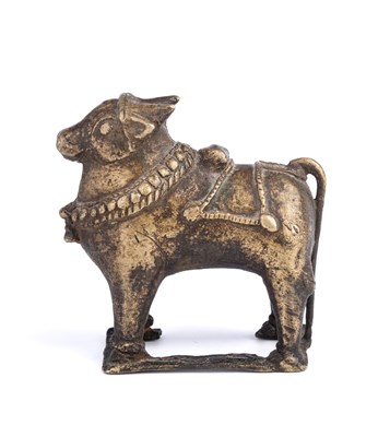 Lot 604 - A BRONZE FIGURE OF NANDI BULL, WESTERN DECCAN, INDIA, 18TH/19TH CENTURY