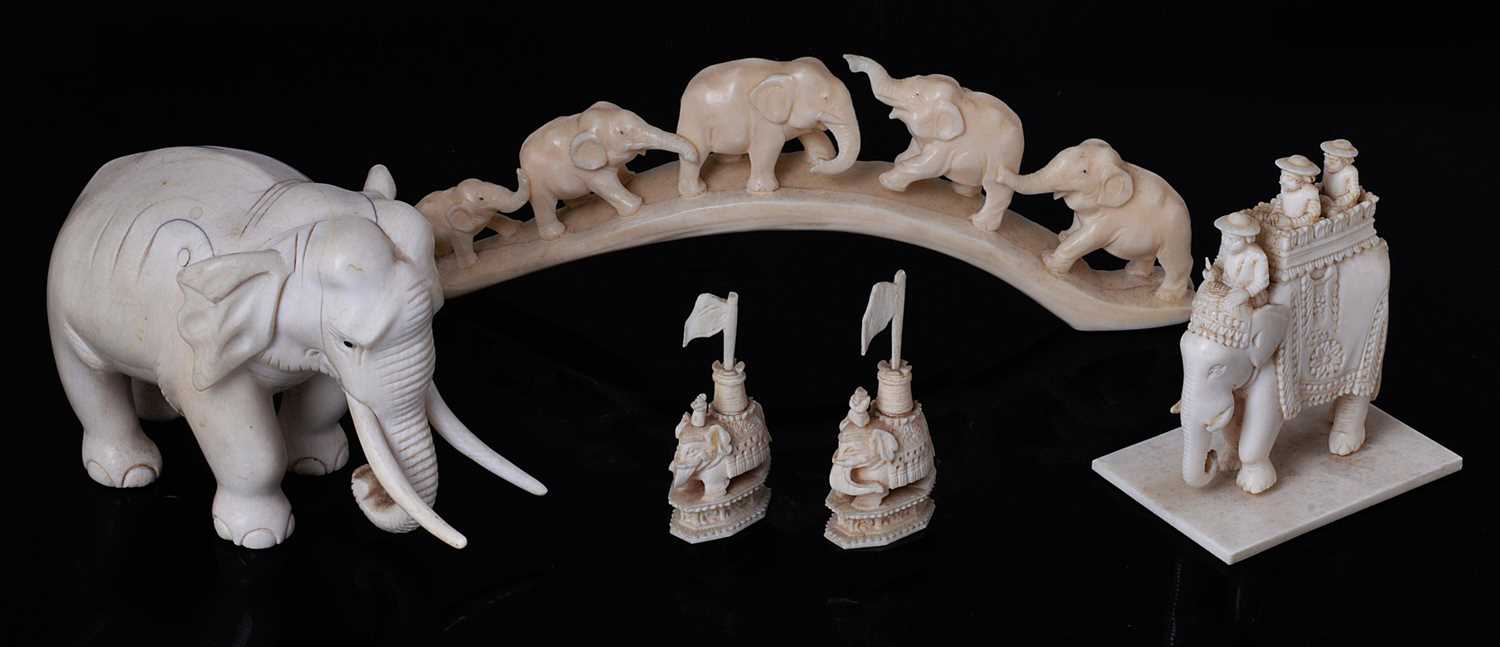 Lot 197 - AN INDIAN IVORY CHESS PIECE