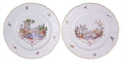 Lot 21 - A PAIR OF LUDWIGSBURG PLATES