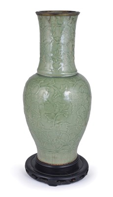 Lot 67 - A CHINESE LONGQUAN CELADON BALUSTER VASE