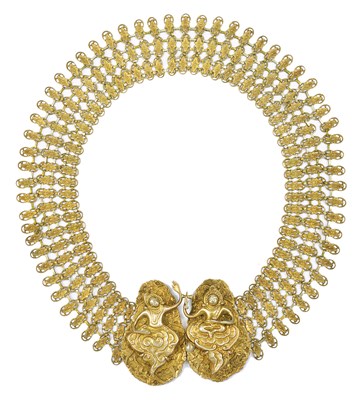 Lot 111 - A CHINESE SILVER-GILT NECKLACE