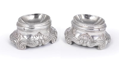 Lot 153 - A PAIR OF GERMAN SILVER SALT CELLARS