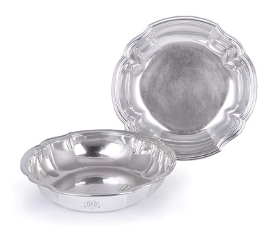 Lot 174 - A PAIR OF FRENCH SILVER VEGETABLE DISHES