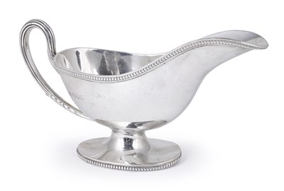 Lot 208 - A VICTORIAN SILVER SAUCEBOAT