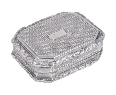 Lot 270 - A GEORGE IV SILVER VINAIGRETTE