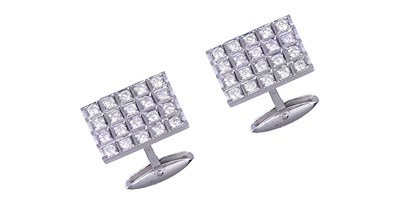 Lot 302 - PAIR OF DIAMOND CUFFLINKS