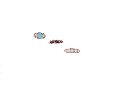 Lot 354 - COLLECTION OF FIVE RINGS