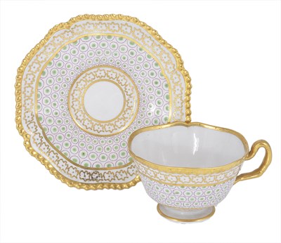 Lot 19 - A FLIGHT, BARR & BARR CUP AND SAUCER