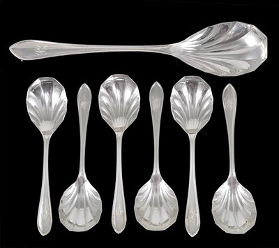 Lot 144 - A SET OF TWELVE SILVER PUDDING SPOONS AND A SERVING SPOON