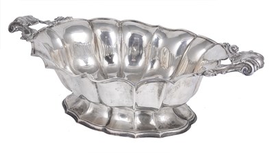 Lot 161 - AN ITALIAN SILVER BOWL