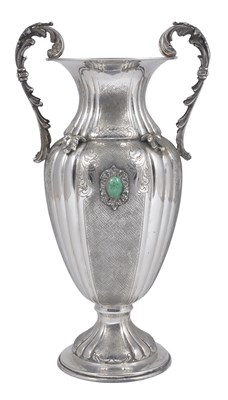 Lot 165 - AN ITALIAN VASE