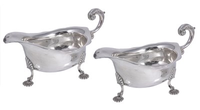 Lot 188 - A PAIR OF GEORGE V SILVER SAUCEBOATS