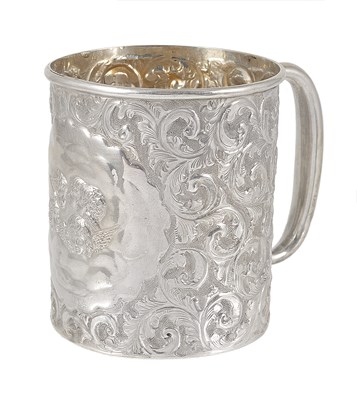 Lot 203 - AN EDWARDIAN SILVER CHRISTENING MUG