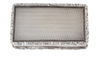 Lot 236 - A WILLIAM IV SILVER SNUFF BOX