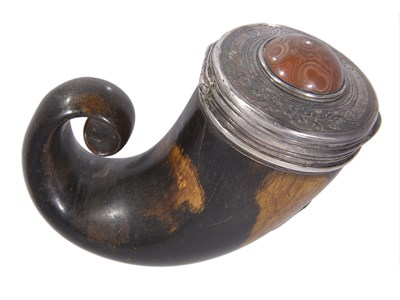 Lot 268 - A SCOTTISH SILVER-MOUNTED HORN SNUFF MULL