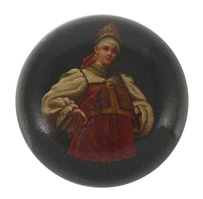 Lot 291 - A RUSSIAN LACQUER PILL BOX