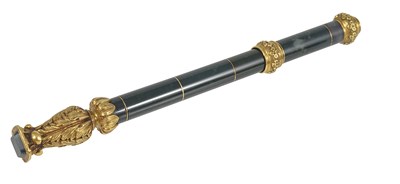 Lot 319 - A GOLD AND BLOODSTONE PROPELLING PENCIL