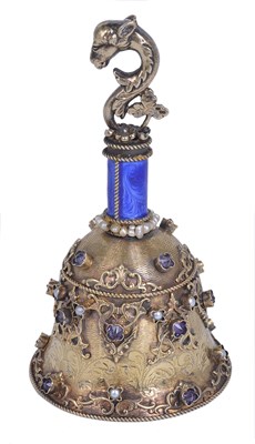 Lot 334 - A SILVER-GILT TABLE BELL