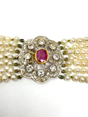 Lot 417 - RUBY, DIAMOND AND CULTURED PEARL CHOKER