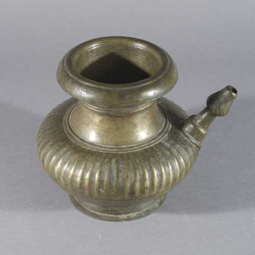 Lot 286 - A BRASS SPOUTED WATER POT (lota)