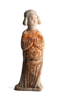 Lot 71 - A CHINESE PAINTED POTTERY COURT LADY, TANG DYNASTY (618-907)