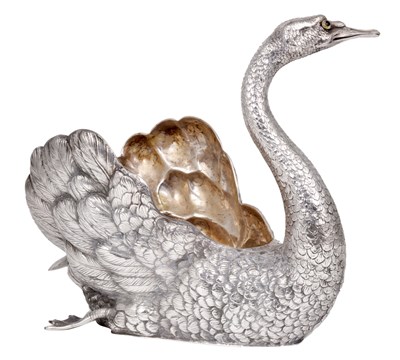 Lot 131 - AN ITALIAN SWAN JARDINIERE