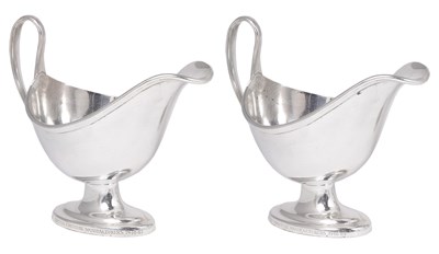 Lot 173 - A PAIR OF SILVER SAUCEBOATS