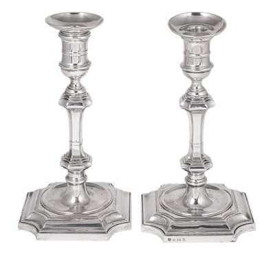 Lot 185 - A PAIR OF GEORGE V SILVER CANDLESTICKS