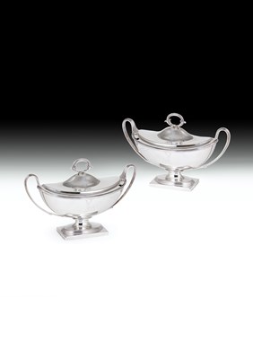 Lot 226 - A PAIR OF GEORGE III SILVER SAUCE TUREENS AND COVERS