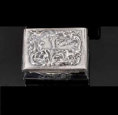 Lot 258 - A DANISH SILVER SNUFF BOX