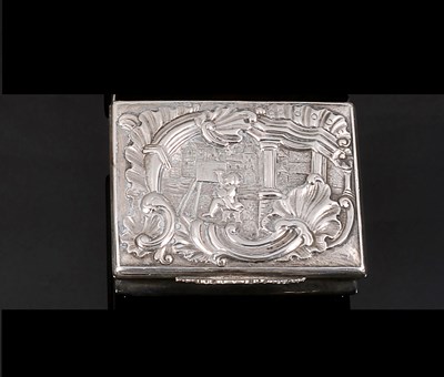 Lot 261 - A DANISH SILVER SNUFF BOX