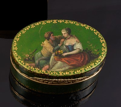 Lot 266 - A VERNIS MARTIN STYLE BOX