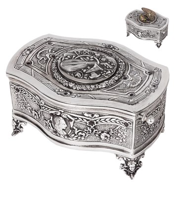 Lot 297 - A GERMAN SILVER 'SINGING BIRD' MUSIC BOX