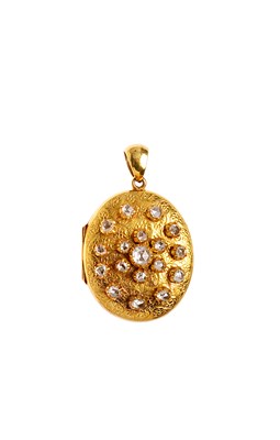 Lot 330 - GOLD AND DIAMOND LOCKET