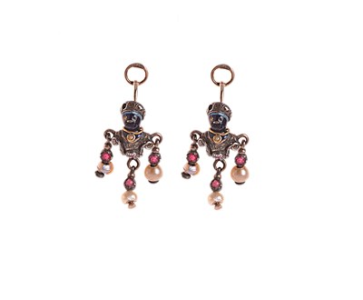 Lot 334 - PAIR OF 'BLACKAMOOR' EAR PENDANTS, CONTINENTAL, EARLY 19TH CENTURY