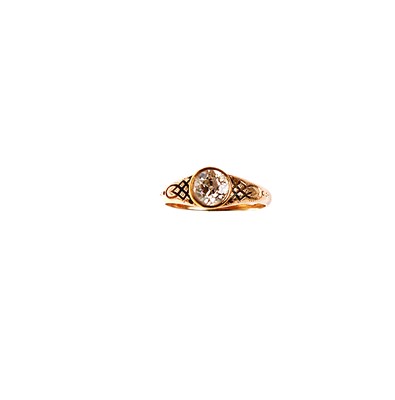 Lot 336 - DIAMOND RING