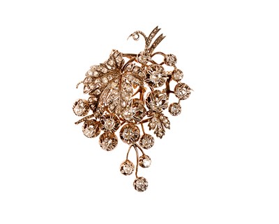 Lot 340 - DIAMOND SPRAY BROOCH