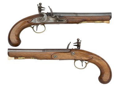 Lot 423 - A PAIR OF 20 BORE FLINTLOCK LIVERY PISTOLS BY ISAAC BARBER, NEWARK, LONDON PROOF MARKS, LATE 18TH CENTURY