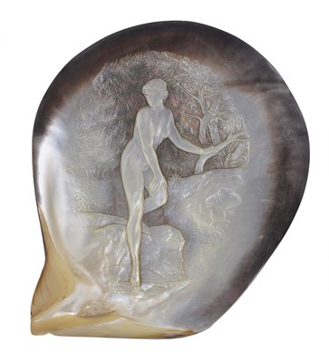 Lot 47 - A FRENCH CARVED MOTHER-OF-PEARL BATHING VENUS