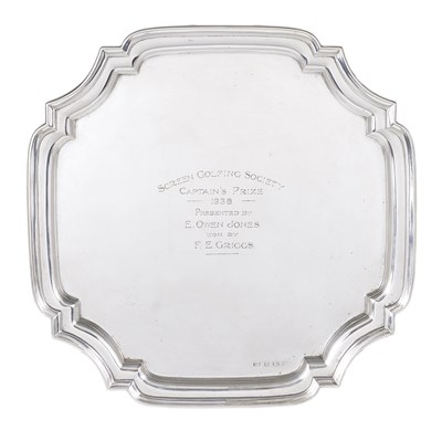 Lot 179 - A SILVER SALVER