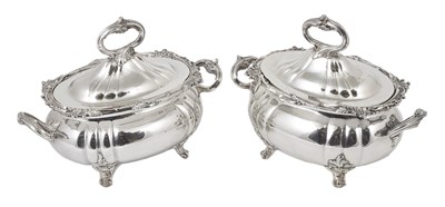 Lot 246 - A PAIR OF GEORGE IV SHEFFIELD PLATE SAUCE TUREENS AND COVERS