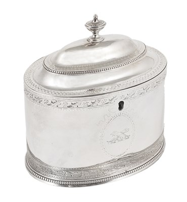 Lot 279 - A GEORGE III SILVER TEA CADDY