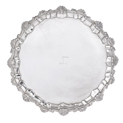 Lot 281 - AN IRISH PROVINCIAL GEORGE III SILVER SALVER