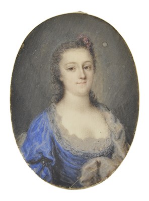 Lot 327 - A PORTRAIT MINIATURE OF A YOUNG LADY