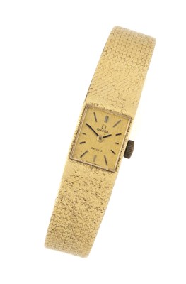 Lot 236 - OMEGA, DE VILLE: LADY'S GOLD BRACELET WATCH