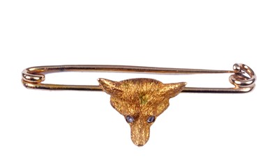 Lot 393 - GOLD STOCK PIN